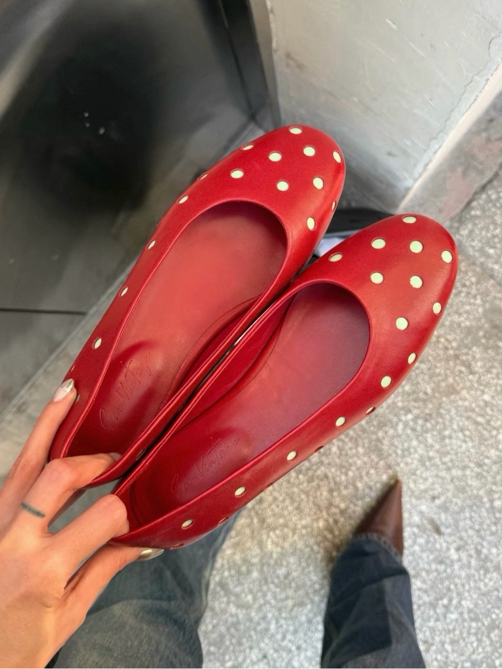 Women’s Red Polka Dot Ballet Flats - Chic Slip-On Style